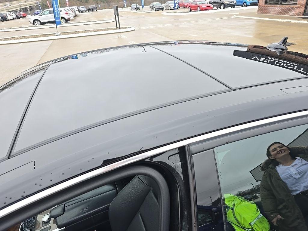 Mercedes-Benz E-Class  2014