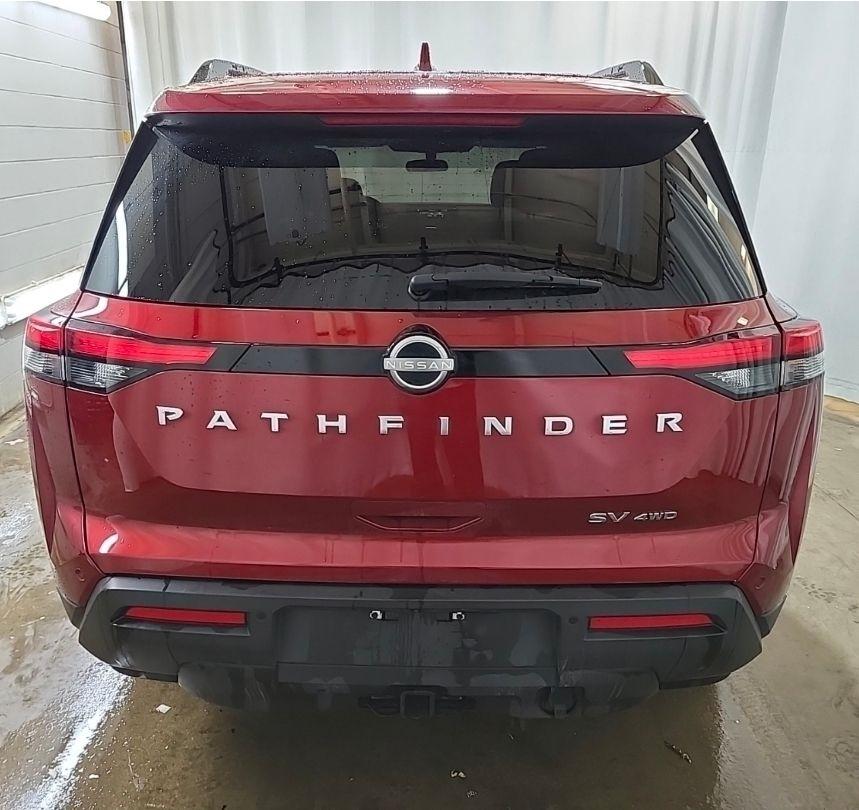 Nissan Pathfinder  2024