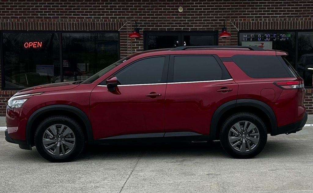 Nissan Pathfinder  2024