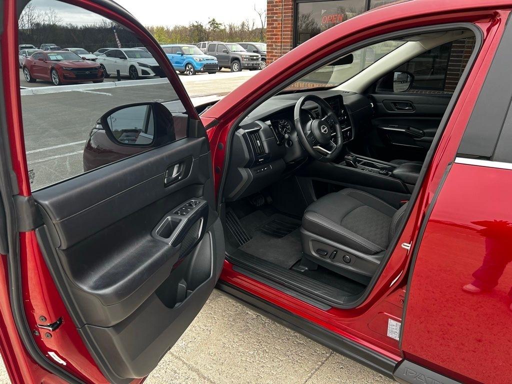 Nissan Pathfinder  2024