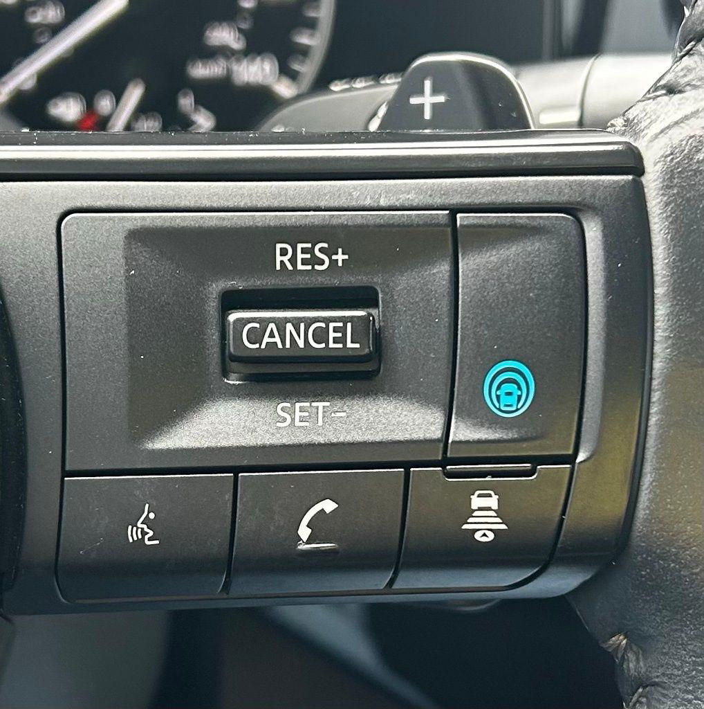 Nissan Pathfinder  2024