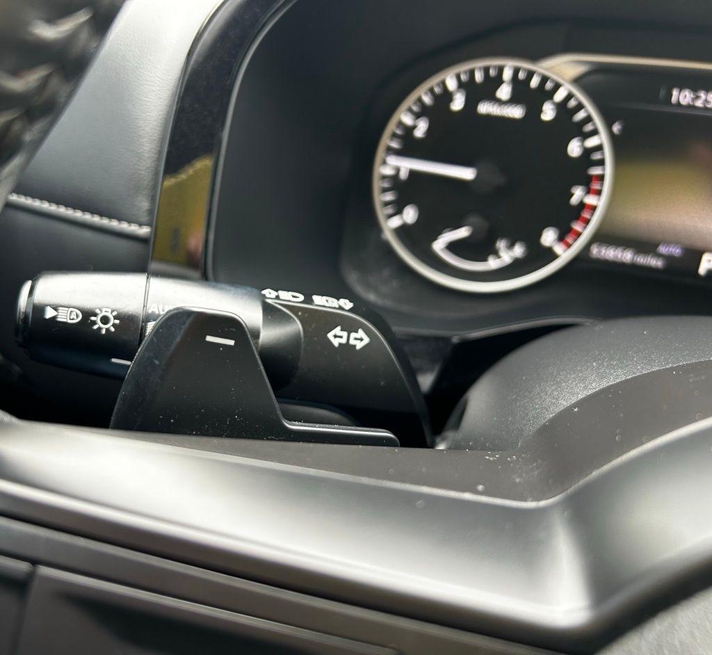 Nissan Pathfinder  2024