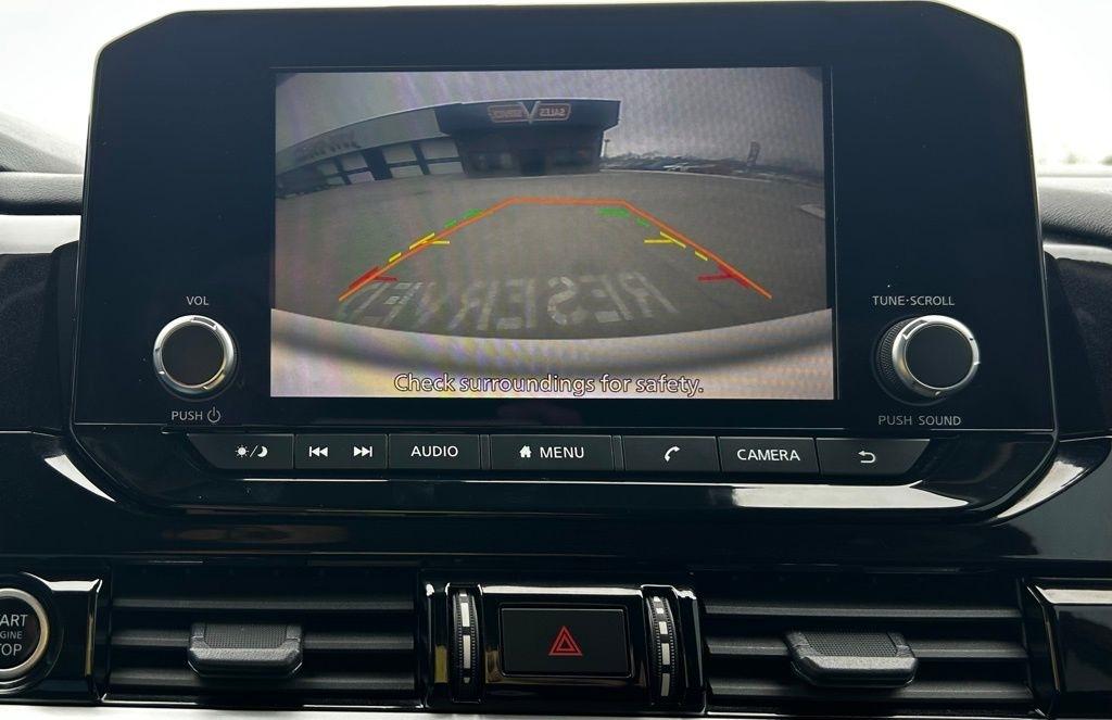 Nissan Pathfinder  2024