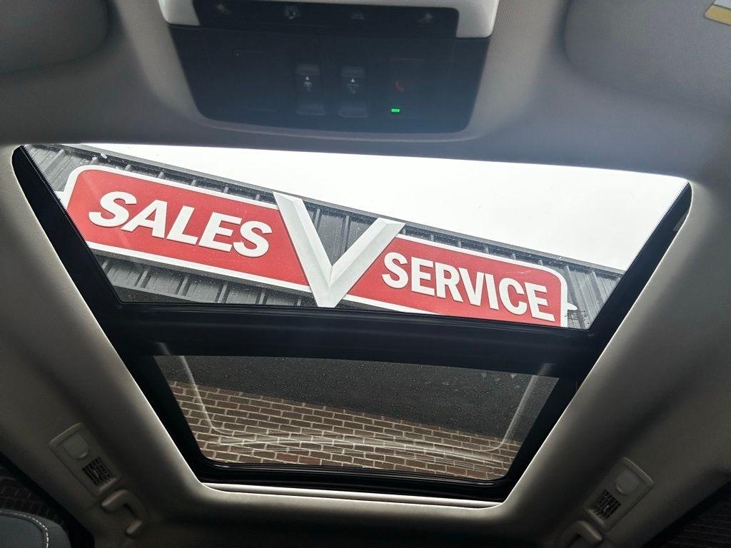 Nissan Pathfinder  2024