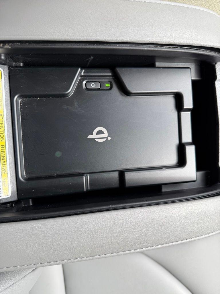 Toyota Highlander Hybrid  2022