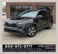 2022 Toyota Highlander Hybrid 
