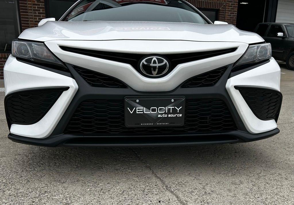 Toyota Camry  2022