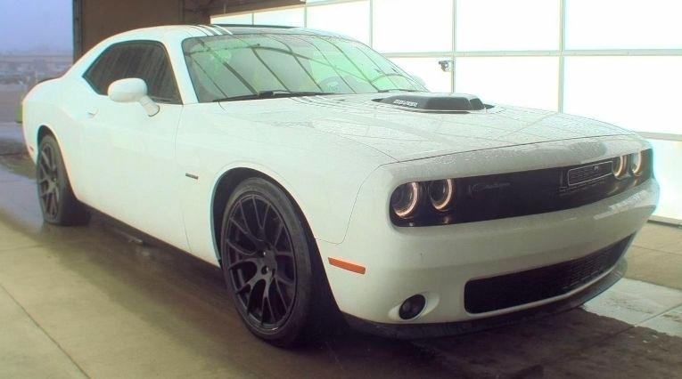 Dodge Challenger  2016