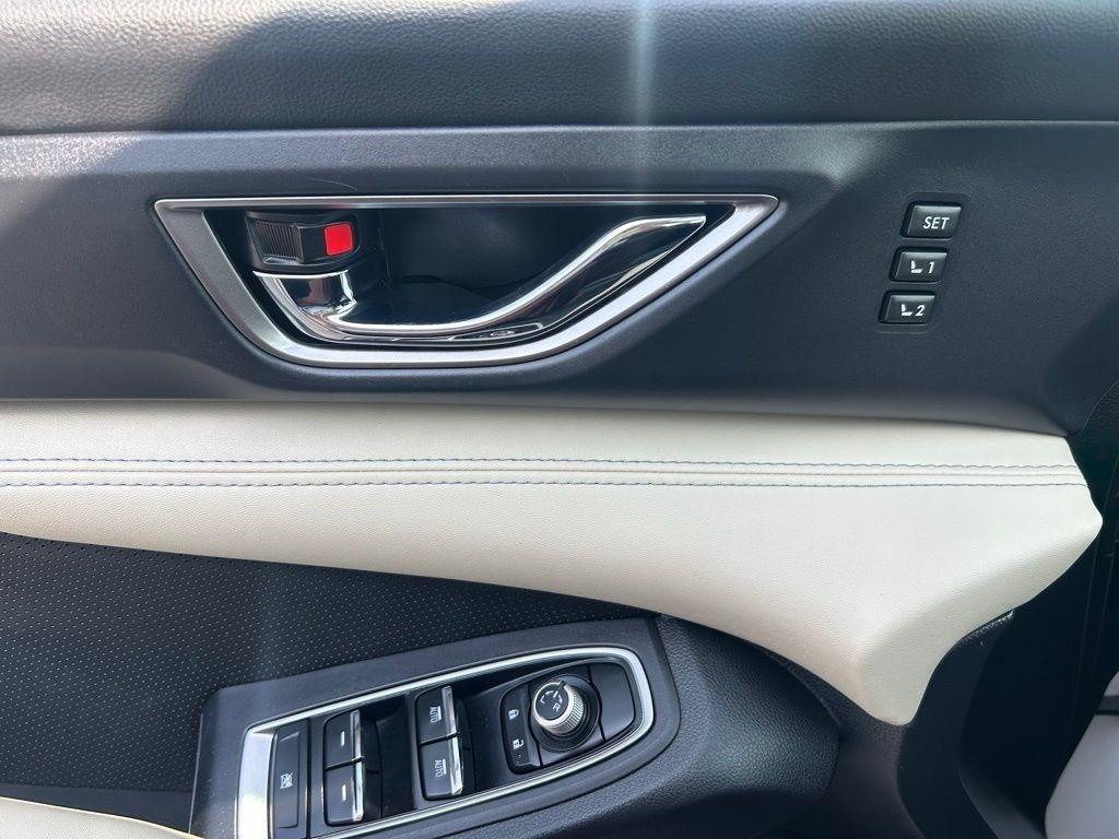 2023 Subaru Ascent Limited - Photo 10