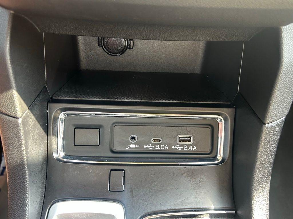 2023 Subaru Ascent Limited - Photo 26