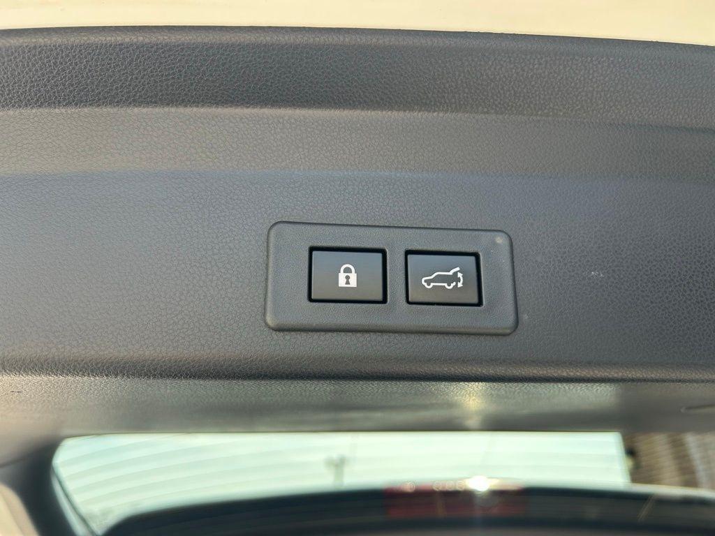 2023 Subaru Ascent Limited - Photo 35