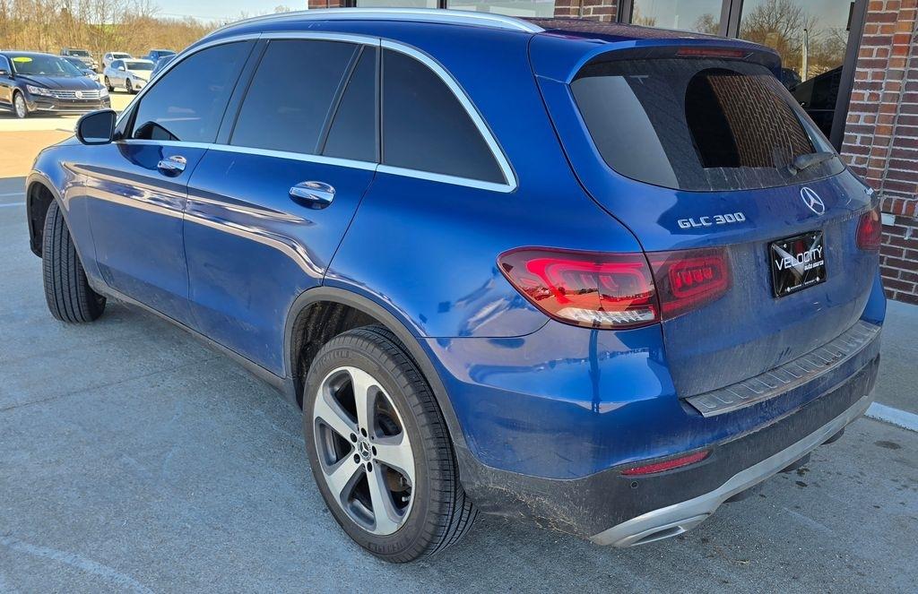 Mercedes-Benz GLC-Class  2022