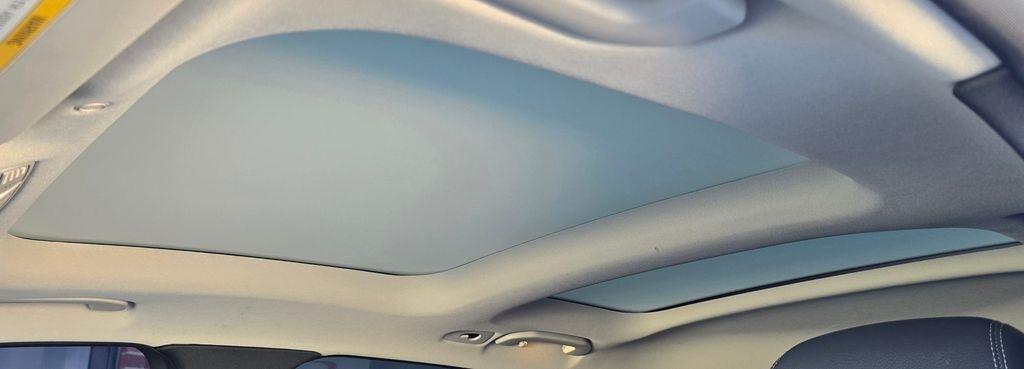 Mercedes-Benz GLC-Class  2022