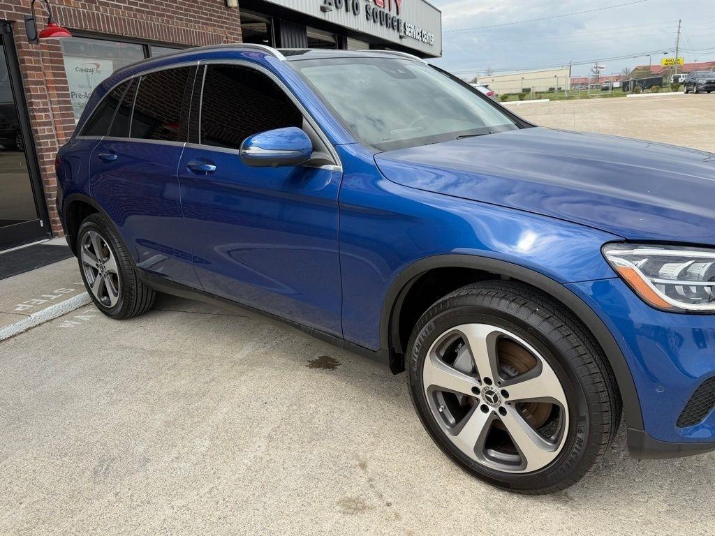 Mercedes-Benz GLC-Class  2022