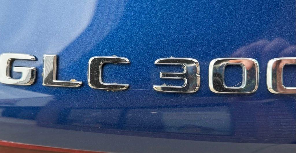 Mercedes-Benz GLC-Class  2022