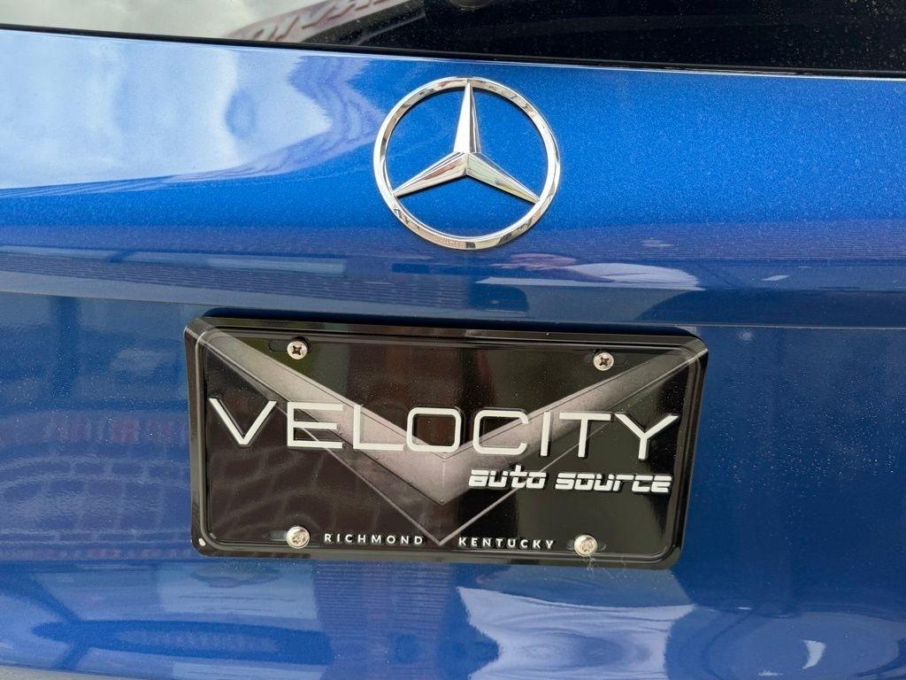 Mercedes-Benz GLC-Class  2022