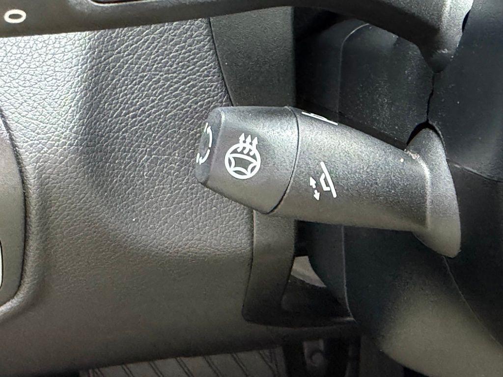 Mercedes-Benz GLC-Class  2022