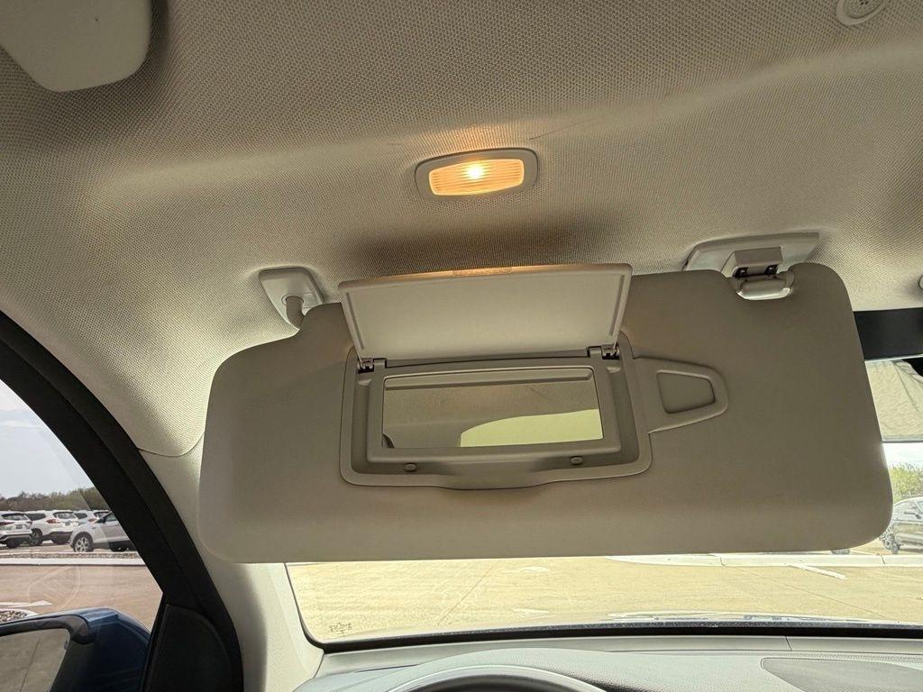 Mercedes-Benz GLC-Class  2022