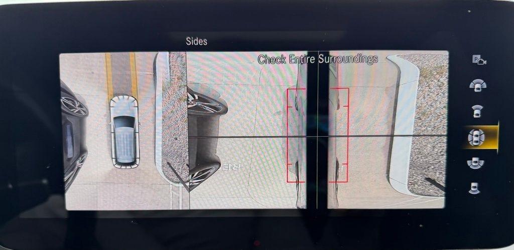 Mercedes-Benz GLC-Class  2022