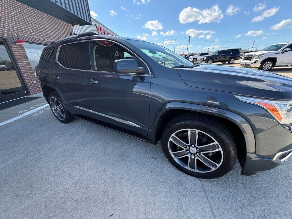 GMC Acadia  2019