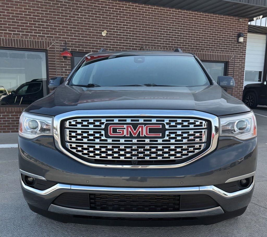 GMC Acadia  2019