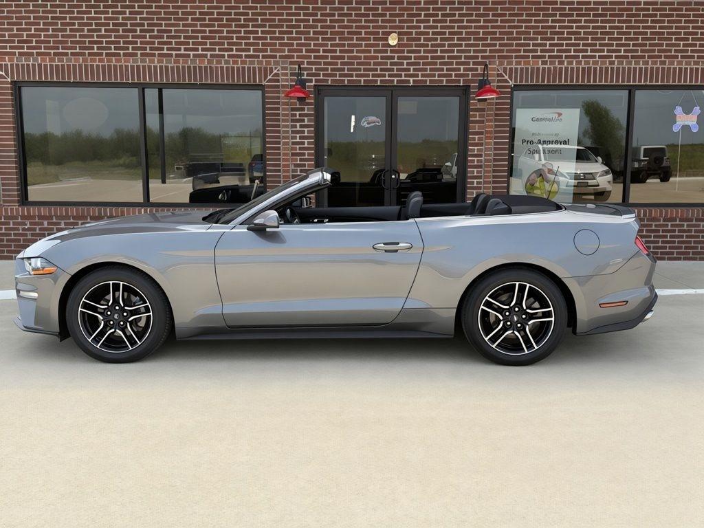 Ford Mustang  2021