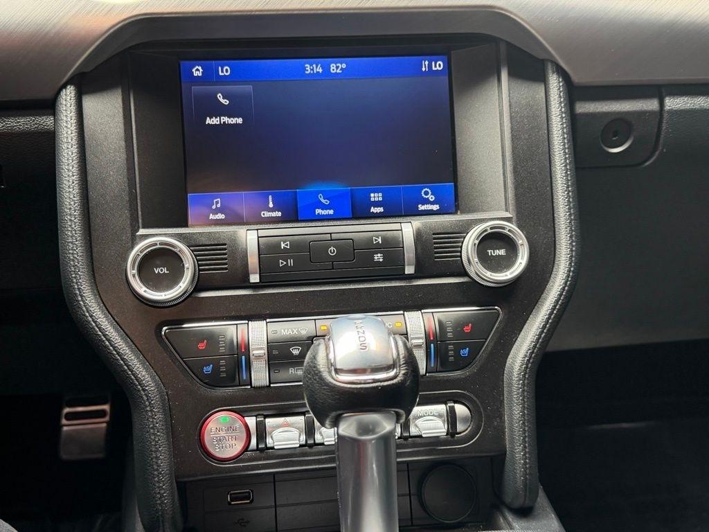 Ford Mustang  2021