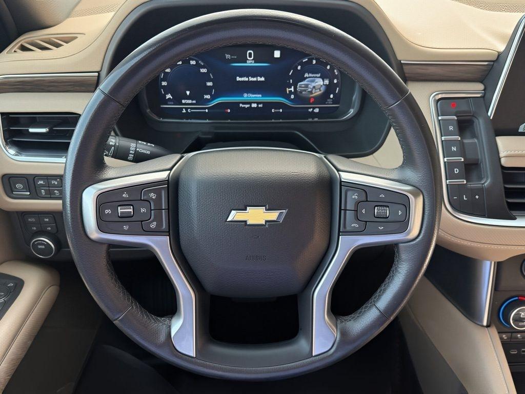 Chevrolet Suburban  2023