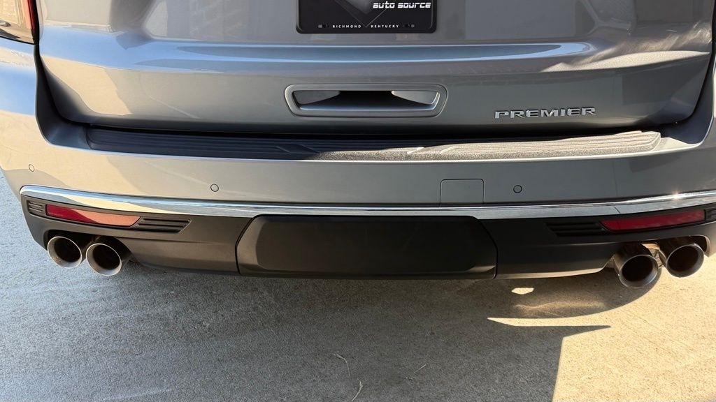 Chevrolet Suburban  2023