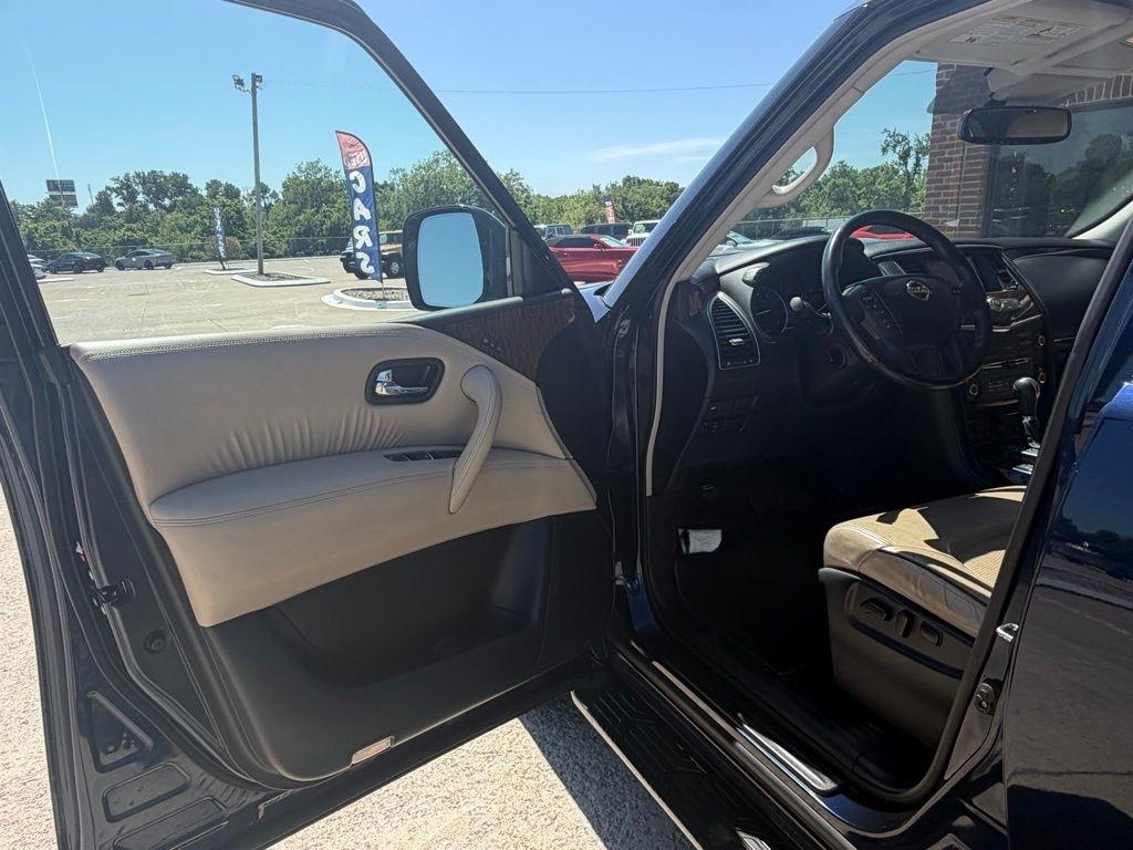 Nissan Armada  2018