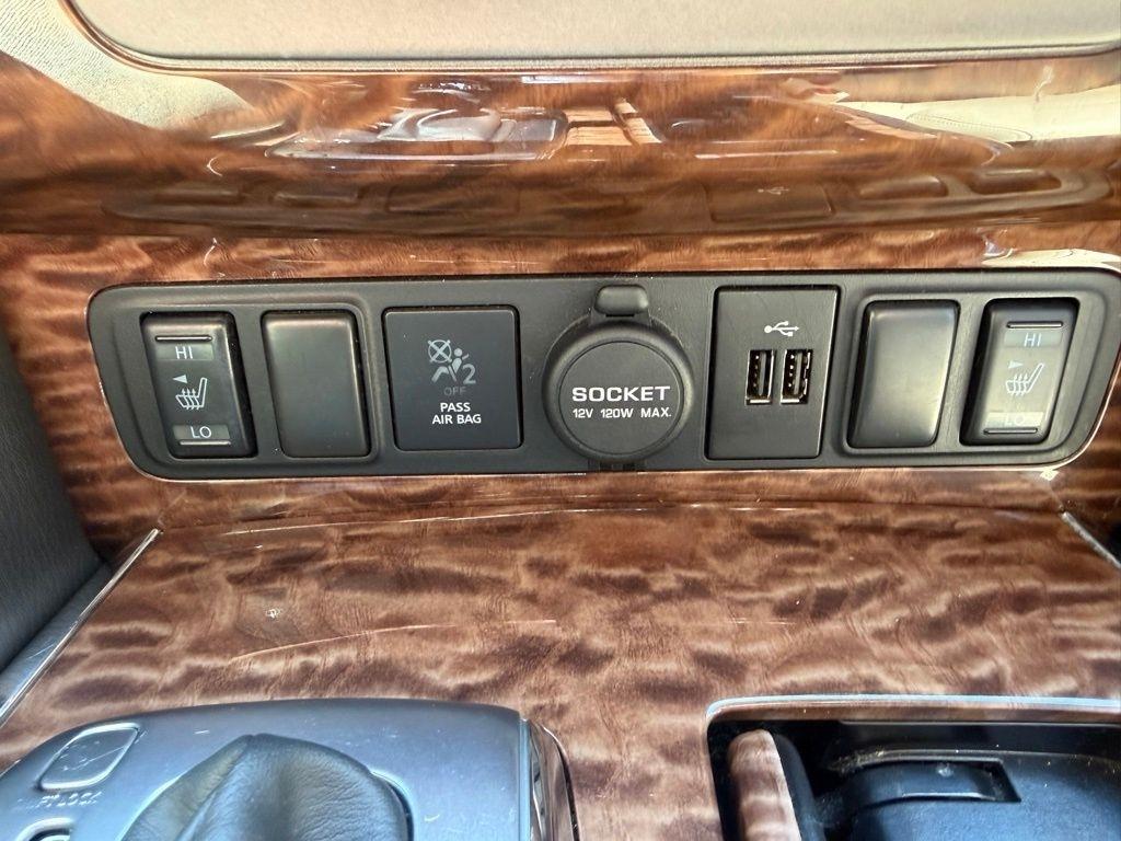 Nissan Armada  2018