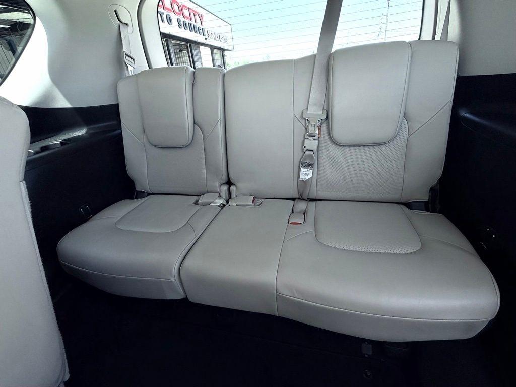 Nissan Armada  2018