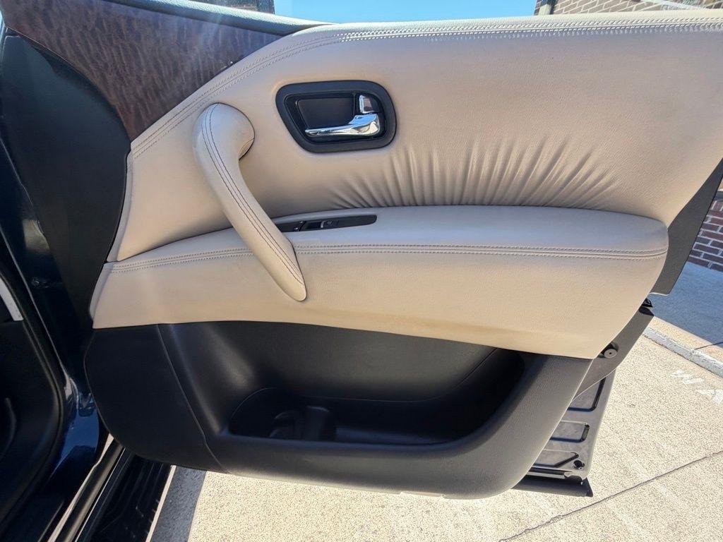 Nissan Armada  2018