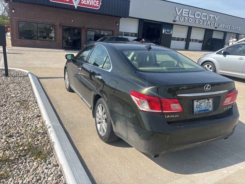 Lexus ES 350  2010