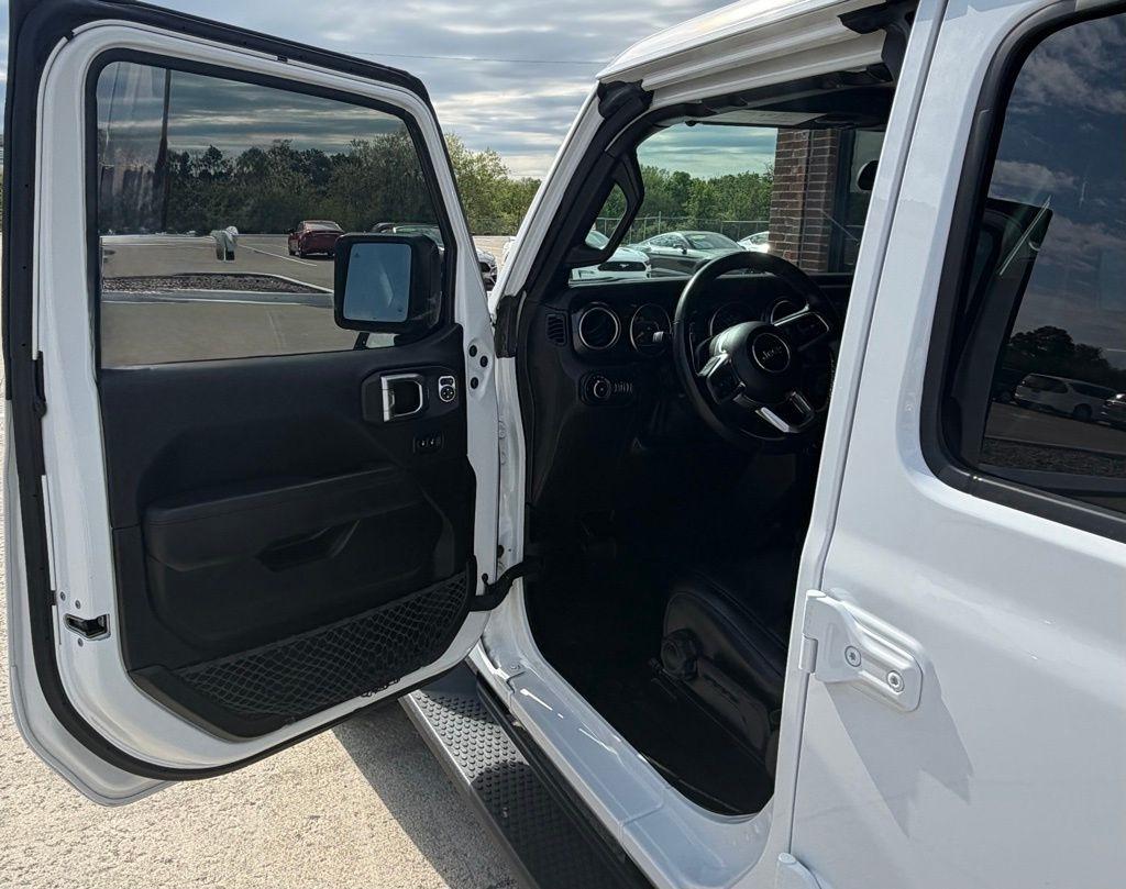 Jeep Wrangler  2021