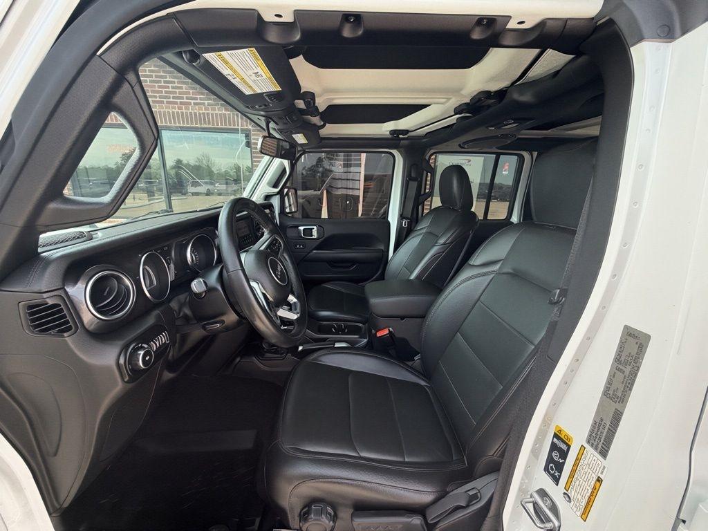 Jeep Wrangler  2021