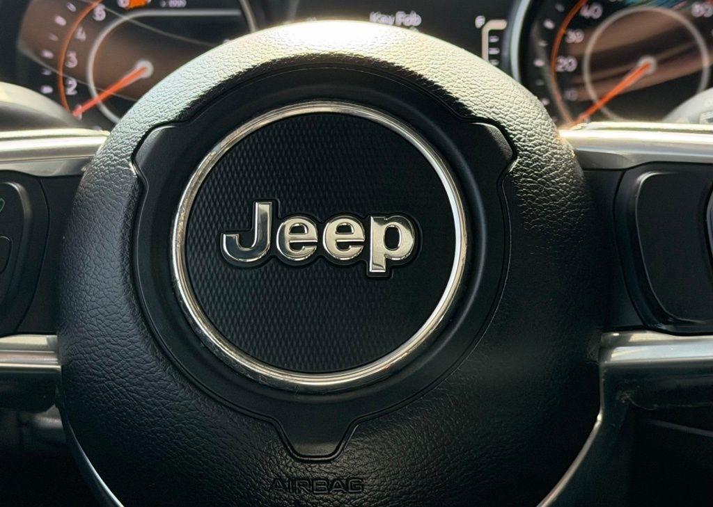 Jeep Wrangler  2021