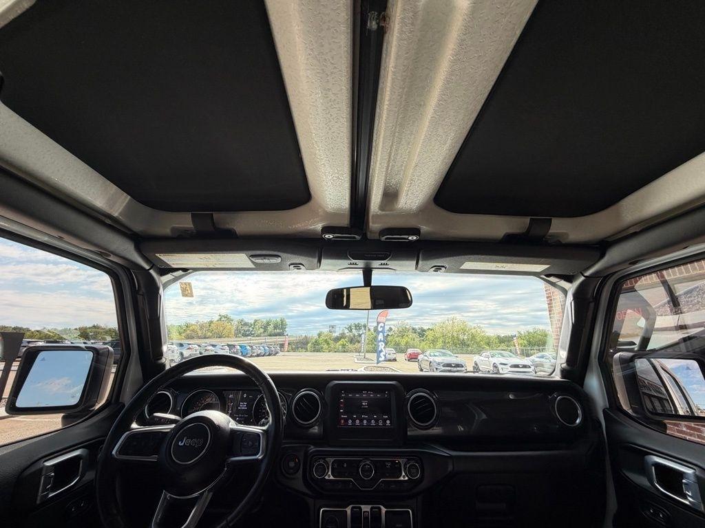 Jeep Wrangler  2021