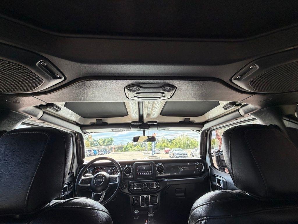 Jeep Wrangler  2021
