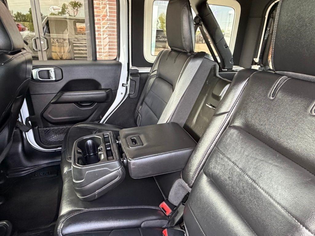Jeep Wrangler  2021