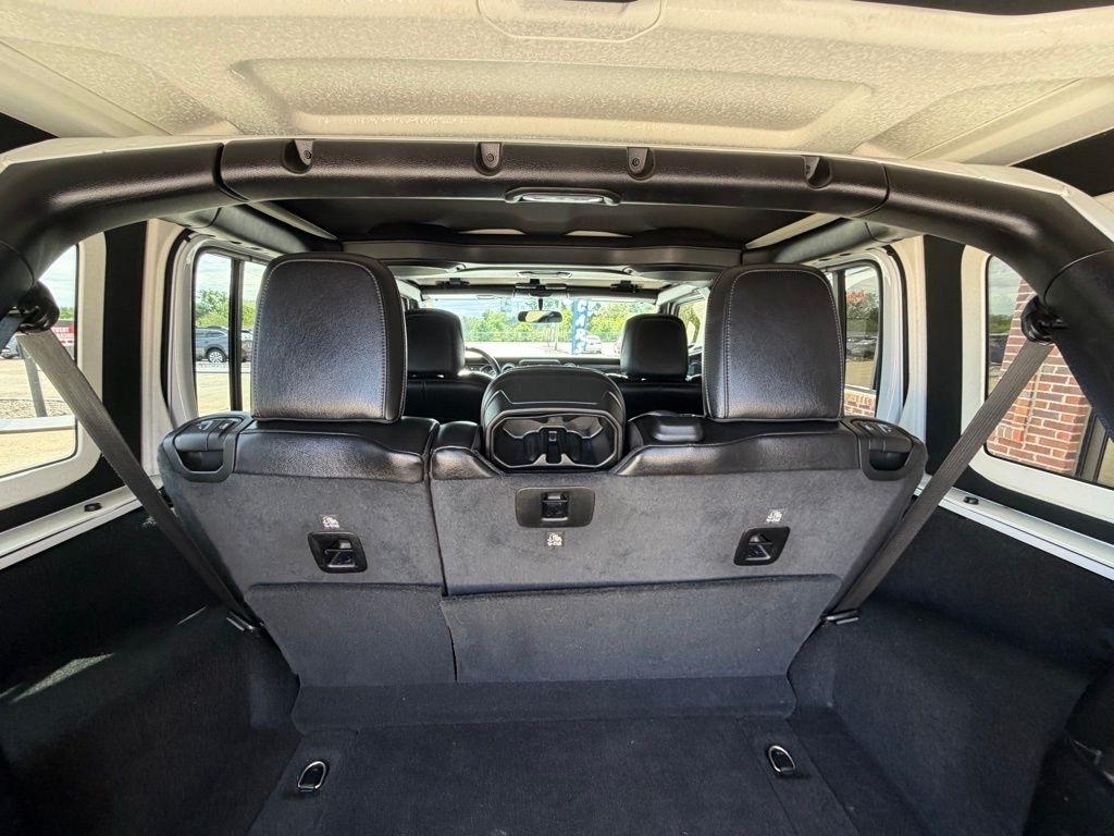 Jeep Wrangler  2021