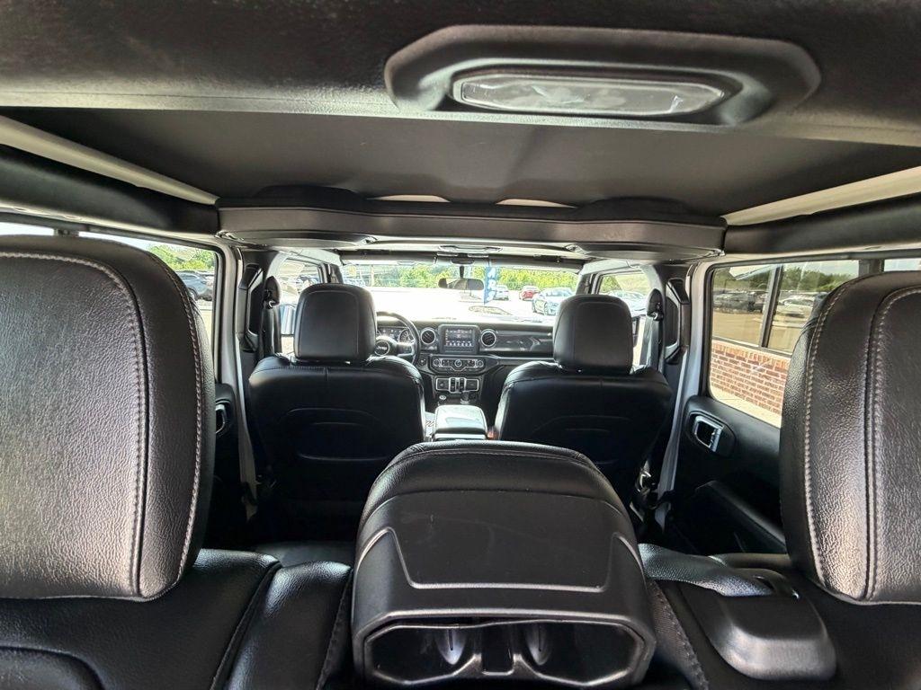 Jeep Wrangler  2021