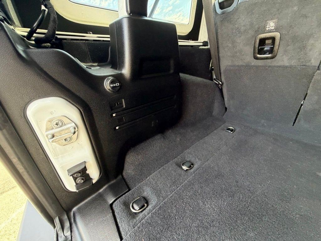 Jeep Wrangler  2021