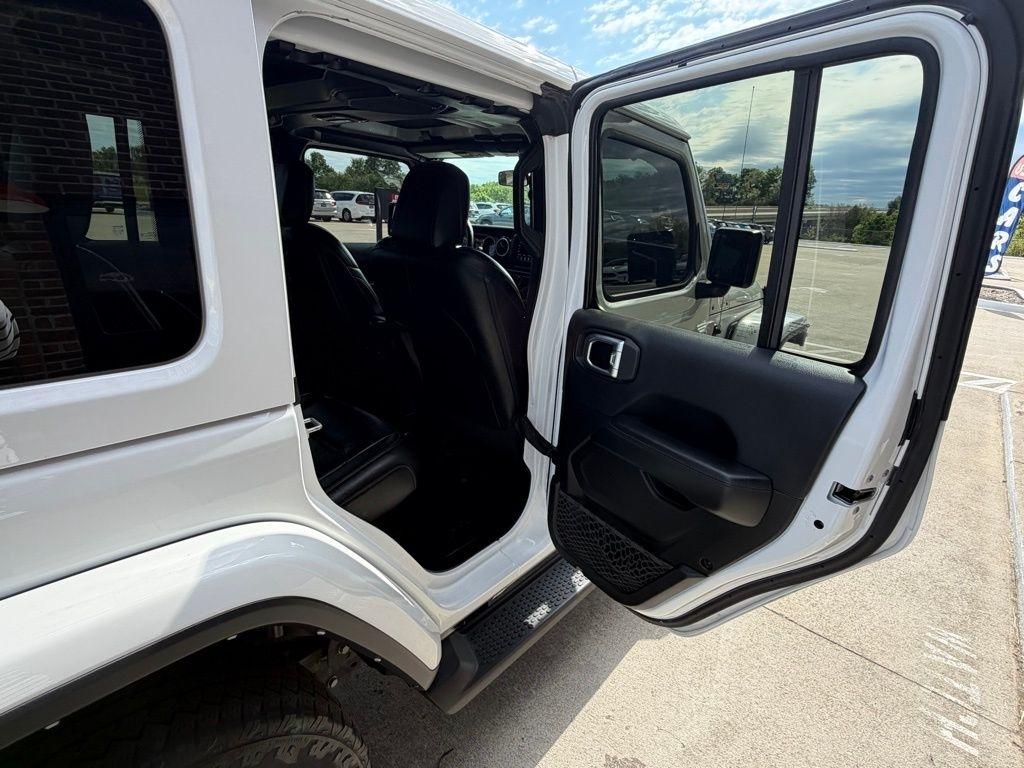 Jeep Wrangler  2021