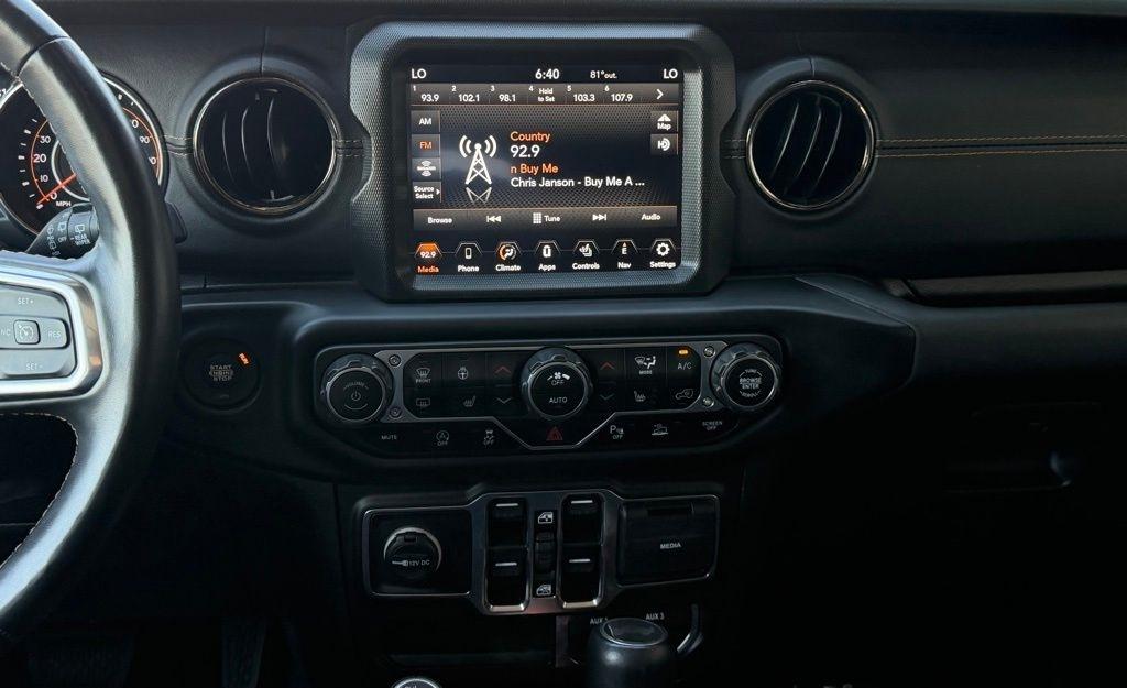 Jeep Wrangler  2023