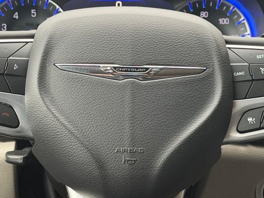 Chrysler Pacifica  2023