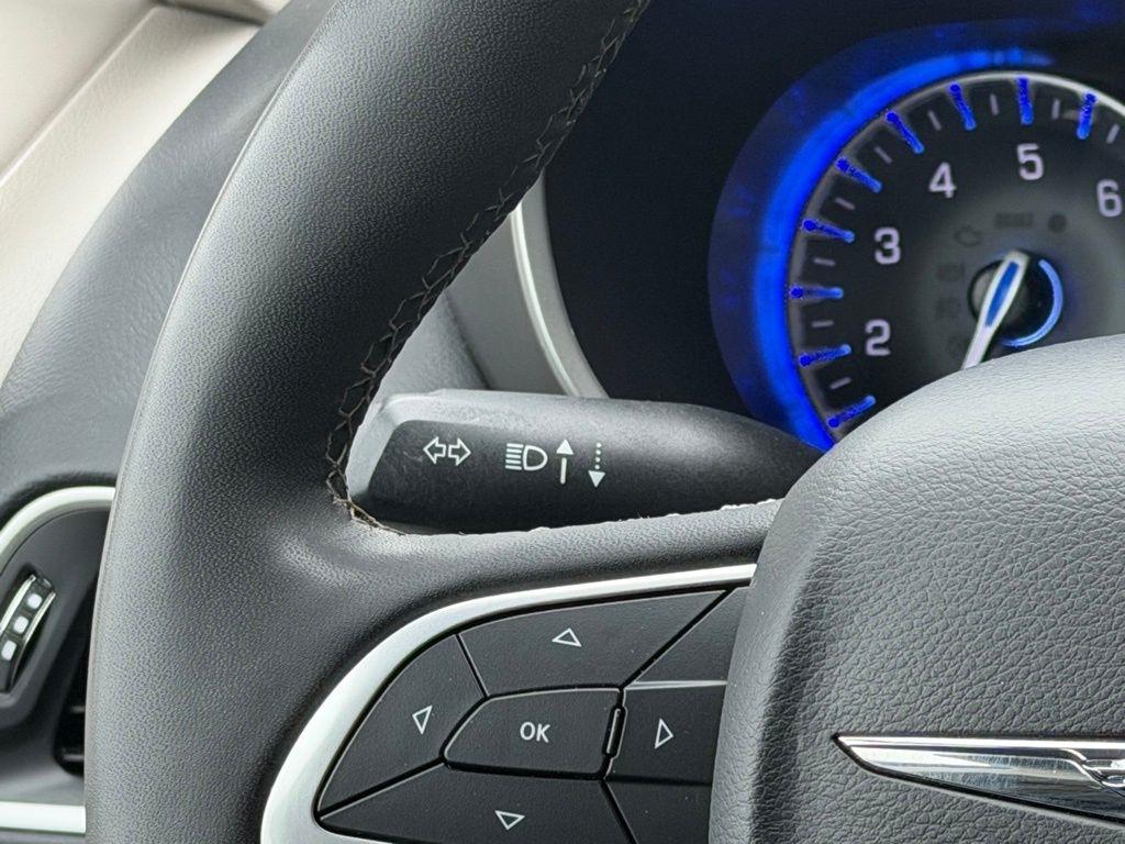 Chrysler Pacifica  2023