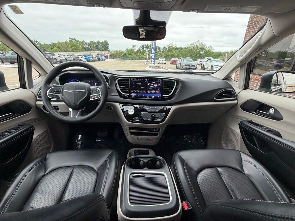 Chrysler Pacifica  2023