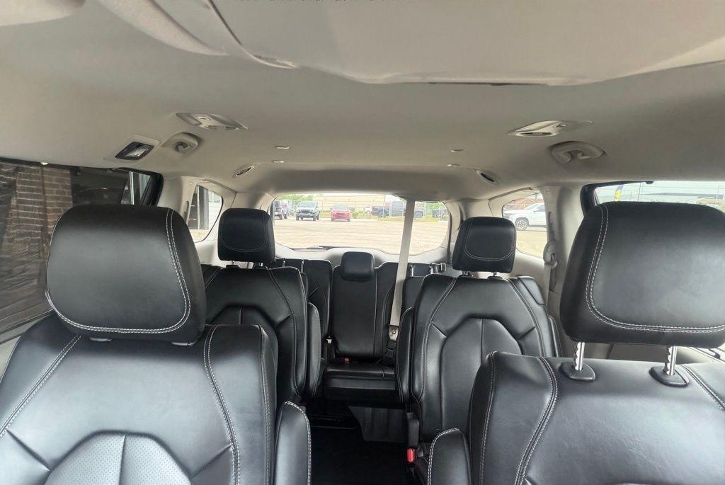 Chrysler Pacifica  2023