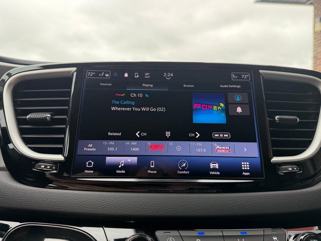 Chrysler Pacifica  2023